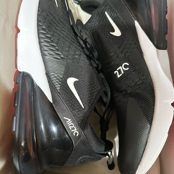 NIKE AIR MAX 270 CASUAL SHOES